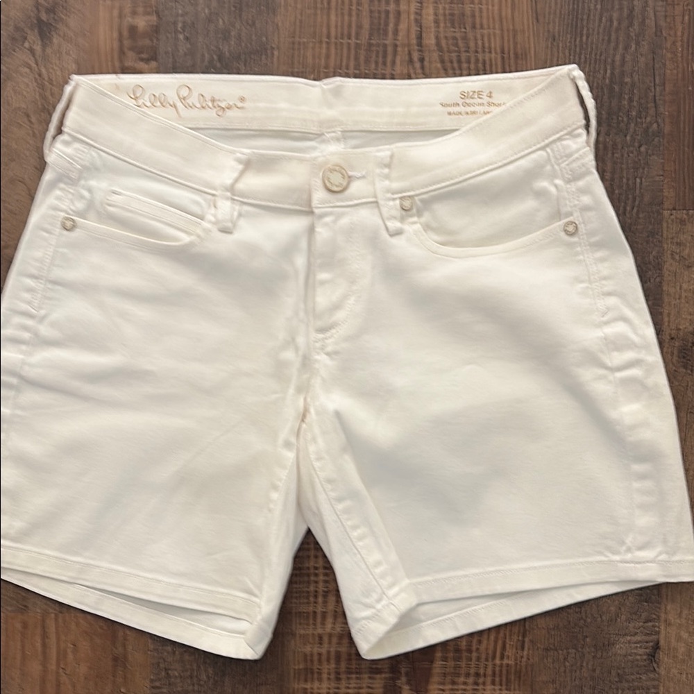 Lilly Pulitzer White Cotton Blend Women's Jean Shorts